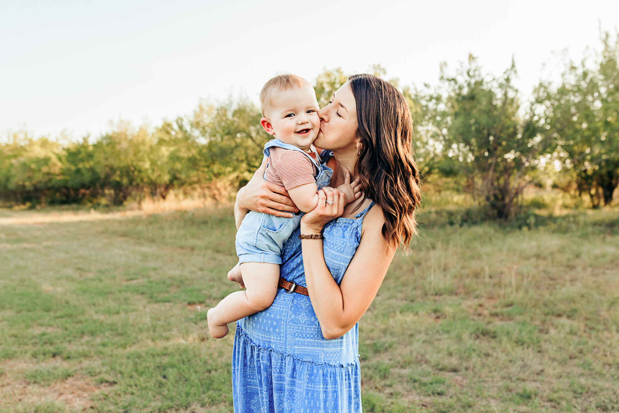 newborn photographer oklahoma city mother and son 202 05