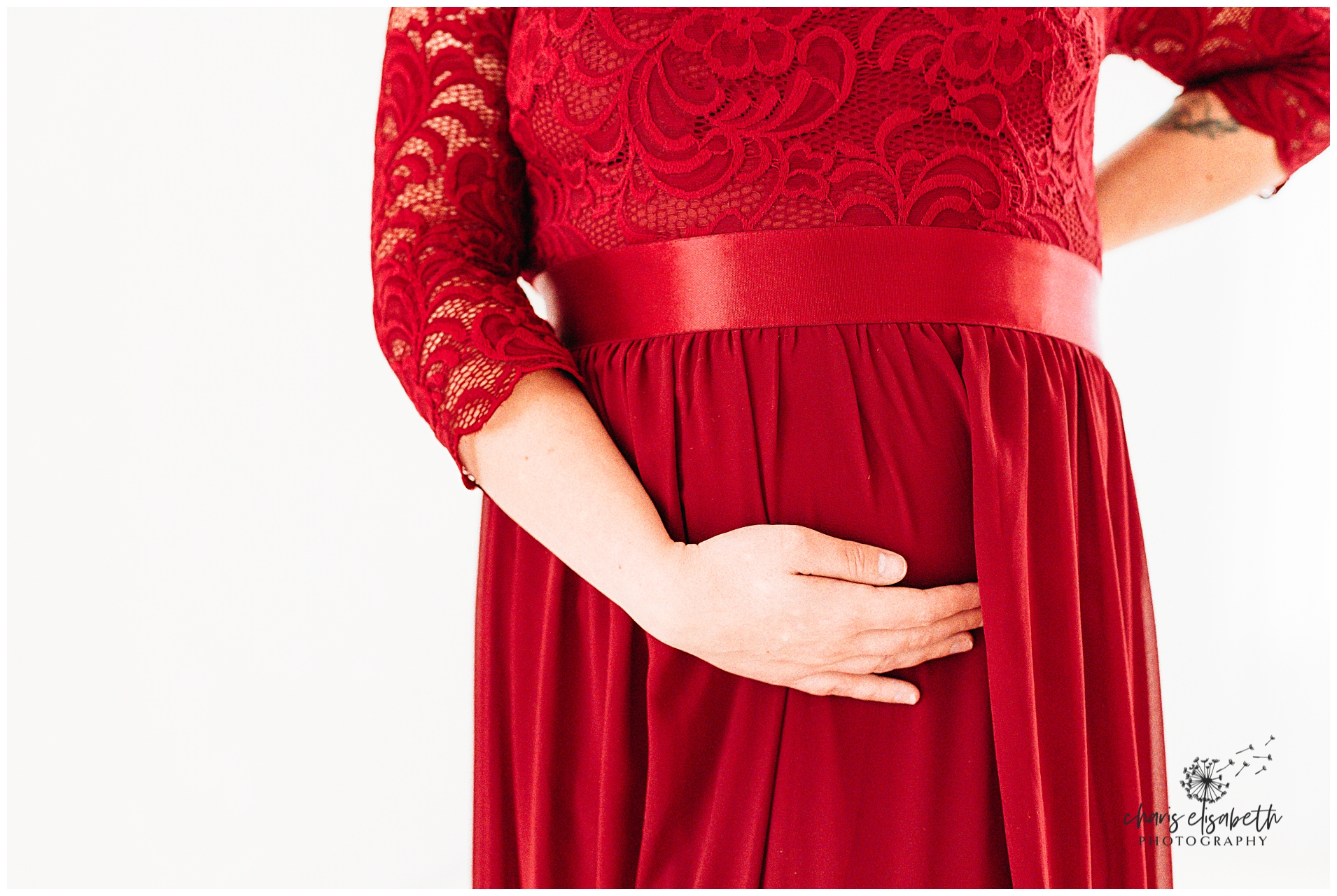 Mother and daughter sit together at Lake Arcadia.