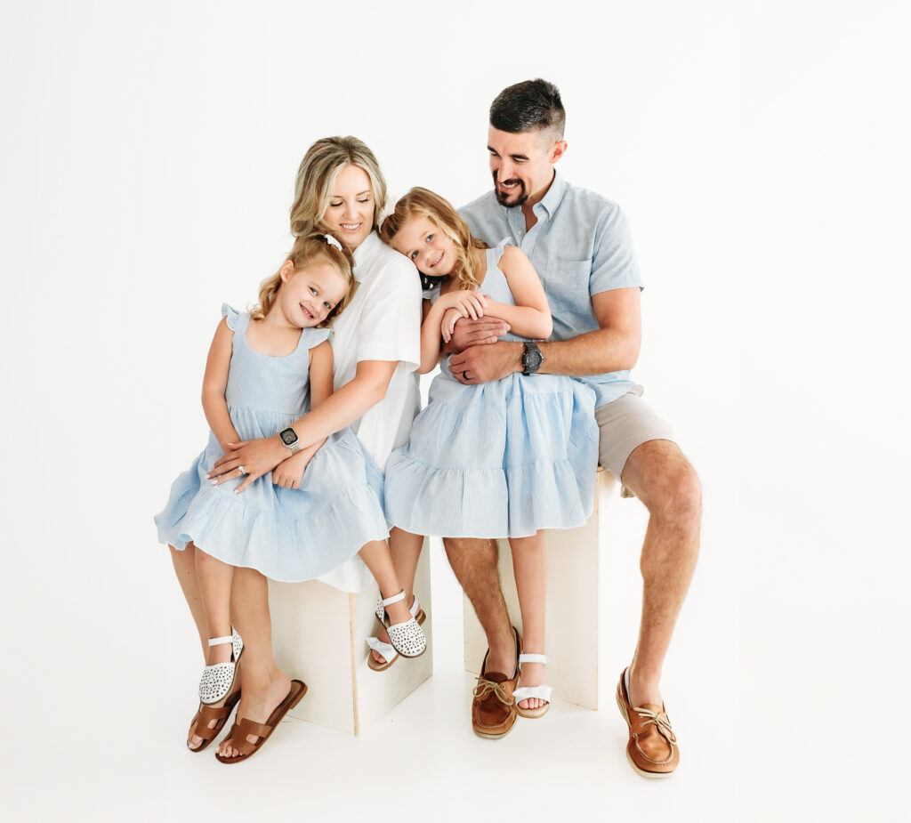 Family of 4 at Ren Space Studio in Edmond, OK.