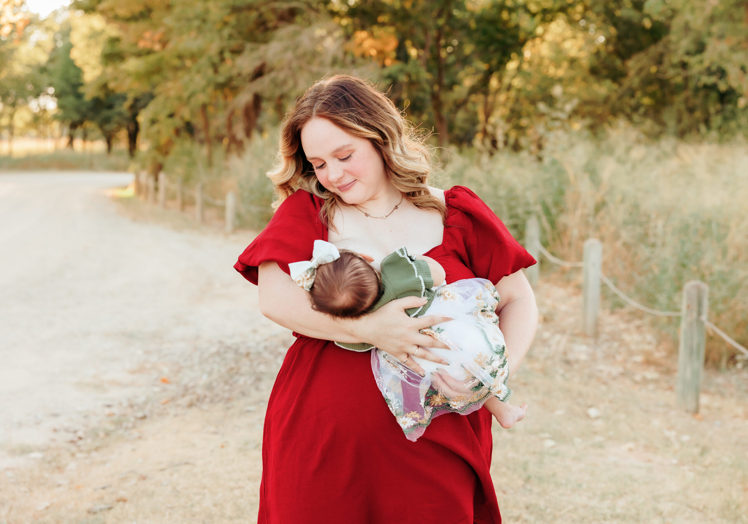 Dad holds baby during newborn photos by Edmond Newborn Photographer CEP.